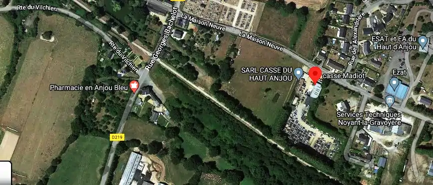 Casse Auto à 49520 Segré-en-Anjou Bleu