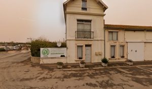Votre épaviste ouvert à proximité AFM Recyclage – Derichebourg Environnement situé à Rochefort (17300) en Nouvelle-Aquitaine est un expert de l&rsquo;automobile disponible pour la récupération et le rachat de votre voiture dans le département Charente-Maritime. Cette Centre de recyclage dans [&hellip;]