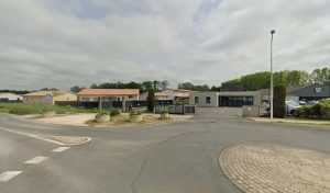 Votre épaviste ouvert à proximité Guy Dauphin Environnement situé à Izon (33450) en Nouvelle-Aquitaine est un expert de l&rsquo;automobile disponible pour la récupération et le rachat de votre voiture dans le département Gironde. Cette Service de gestion des déchets à [&hellip;]