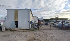Votre épaviste ouvert à proximité Arc auto Recyclage situé à Arc-lès-Gray (70100) en Bourgogne-Franche-Comté est un expert de l&rsquo;automobile disponible pour la récupération et le rachat de votre voiture dans le département Haute-Saône. Cette Casse automobile à Arc-lès-Gray permet de [&hellip;]