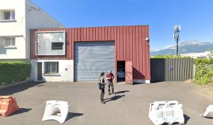 Votre épaviste ouvert à proximité Autoloyd situé à Saint-Martin-d&rsquo;Hères (38400) en Auvergne-Rhône-Alpes est un expert de l&rsquo;automobile disponible pour la récupération et le rachat de votre voiture dans le département Isère. Cette Concessionnaire automobile à Saint-Martin-d&rsquo;Hères permet de donner une [&hellip;]