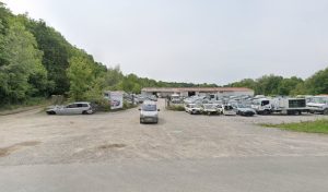 Votre épaviste ouvert à proximité Casse Tilt Auto, pays basque et Landes situé à Briscous (64240) en Nouvelle-Aquitaine est un expert de l&rsquo;automobile disponible pour la récupération et le rachat de votre voiture dans le département Pyrénées-Atlantiques. Cette Casse automobile [&hellip;]